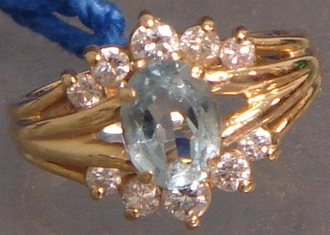 14K YG aquamarine and diamond ring  3bb08