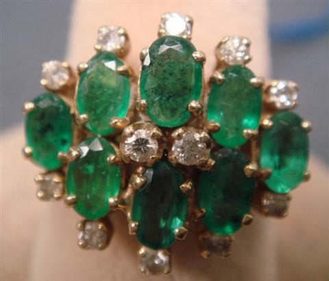 14K YG emerald diamond ring  3bb14