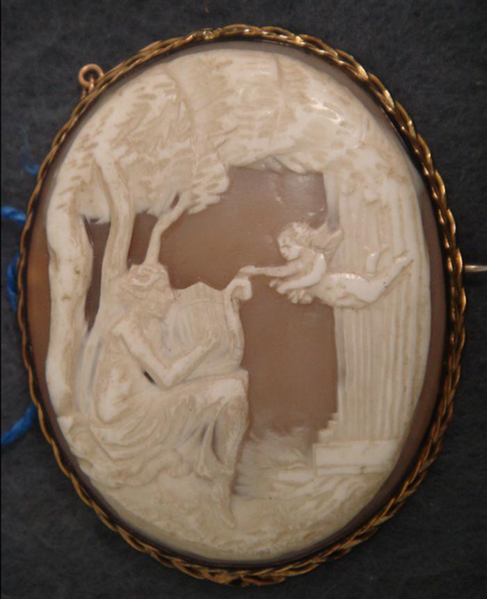 Unmarked YG oval shell carved cameo 3bb77