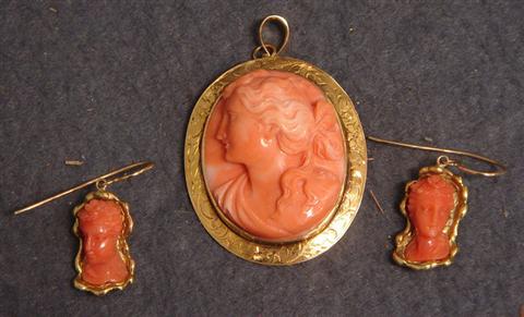 14K YG carved coral cameo pin pendant  3bb7c
