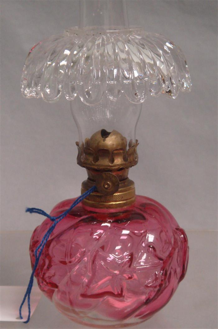 Cranberry miniature lamp, spiral