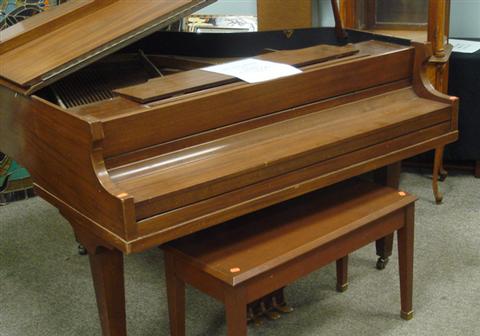 Mahogany baby grand piano 54  3bbb4
