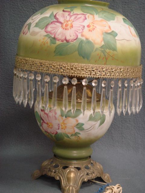 Victorian GWTW style table lamp, green