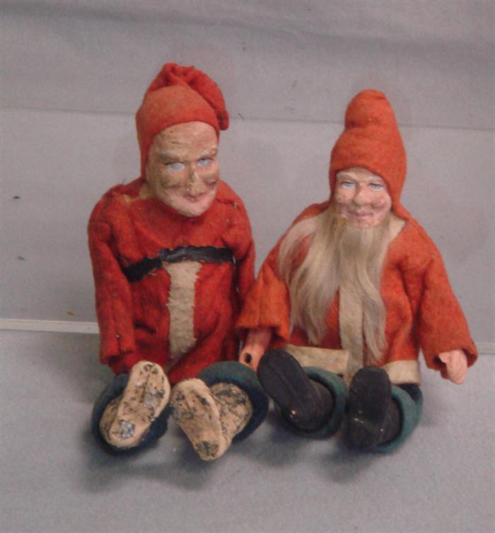 2 jointed seated belsnickle figurines,