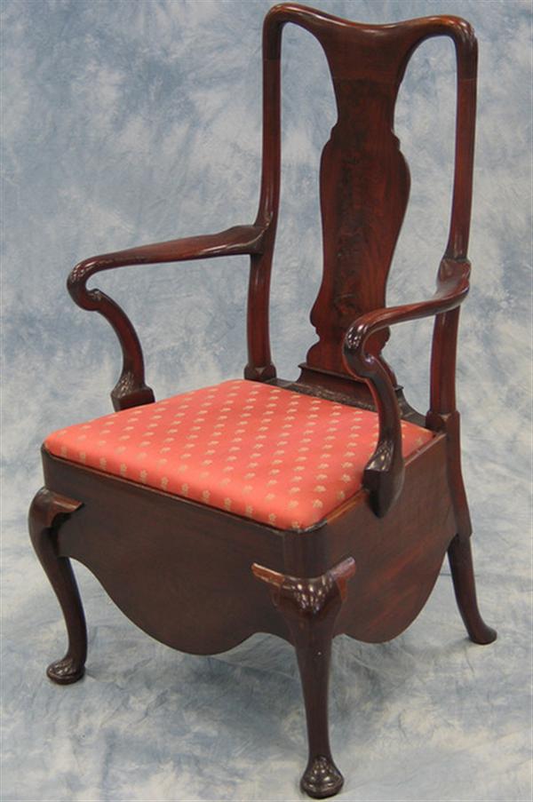 Mahogany Queen Anne potty chair