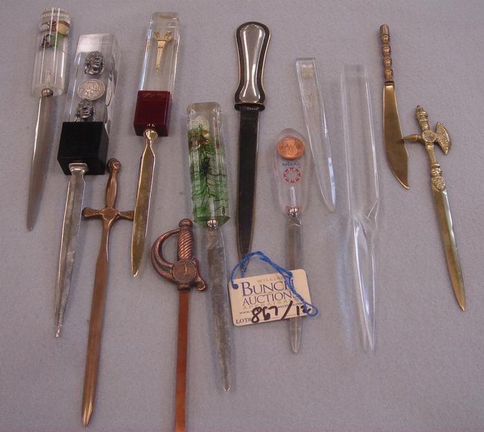 Lot of 12 vintage letter openers,