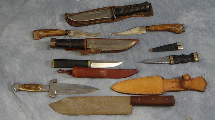 Group of hunting knives, 8 items.  