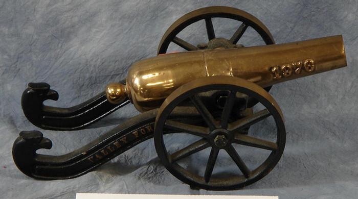 Brass bbld bi-centennial canon, 1776-1976