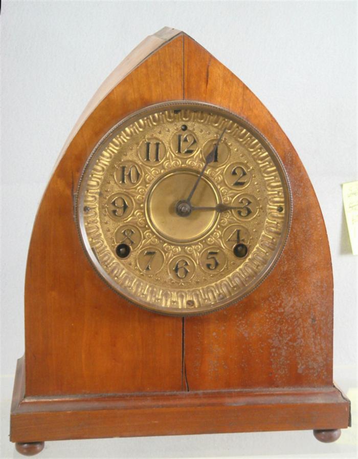 Seth Thomas pine mantle clock  3c056