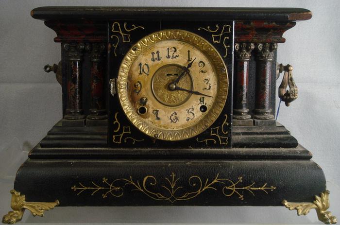 Ingraham blaqck wood mantle clock  3c071