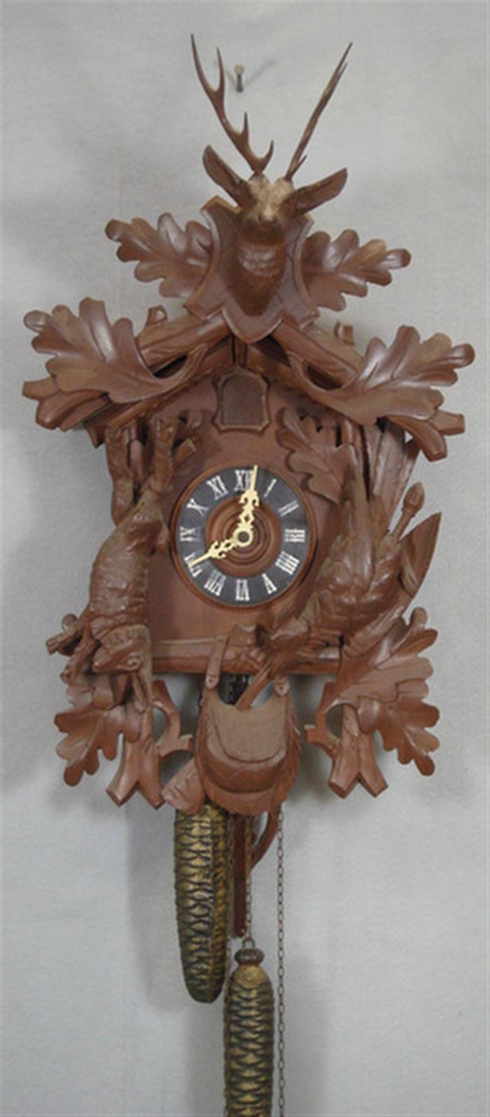 Carved Black Forest cuckoo clock  3c0c5