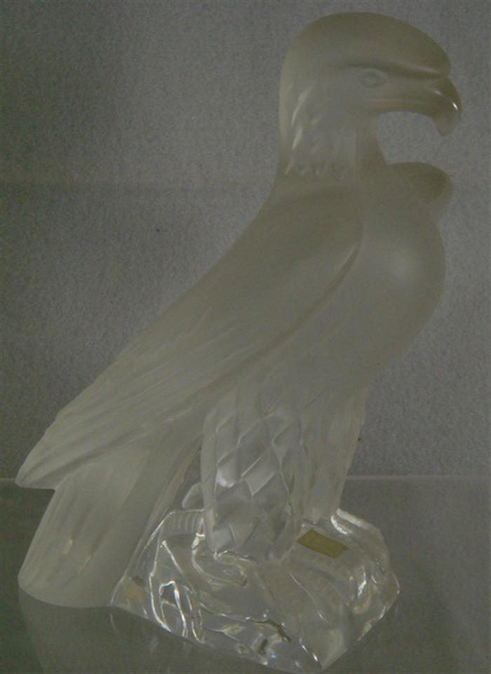 Lalique crystal eagle figurine  3bd46