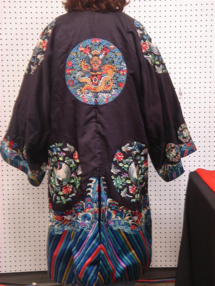 Silk embroidered Japanese kimono  3bdb4