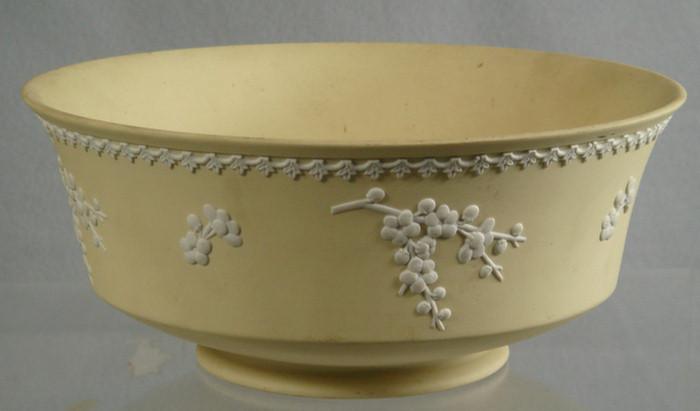 Wedgwood yellow jasperware bowl with