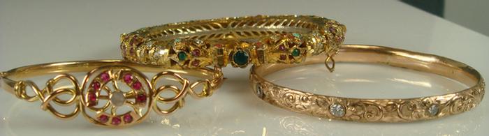 Gold-filled Bangle Bracelets. Grouping