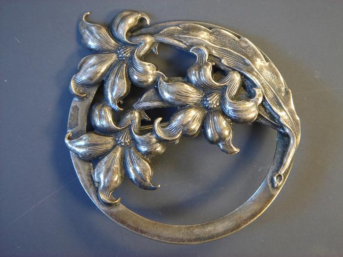 Silver Brooch. Unmarked, circular form