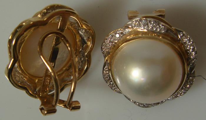 Pair of 14K YG mabe pearl and diamond