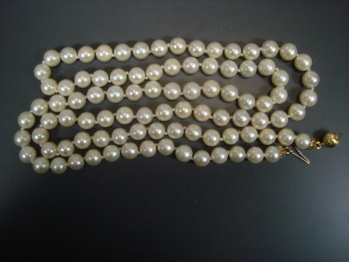 35 strand of 8 5 mm pearls with 3c398