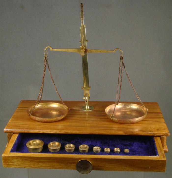 Brass balance scale with set graduated 3c490