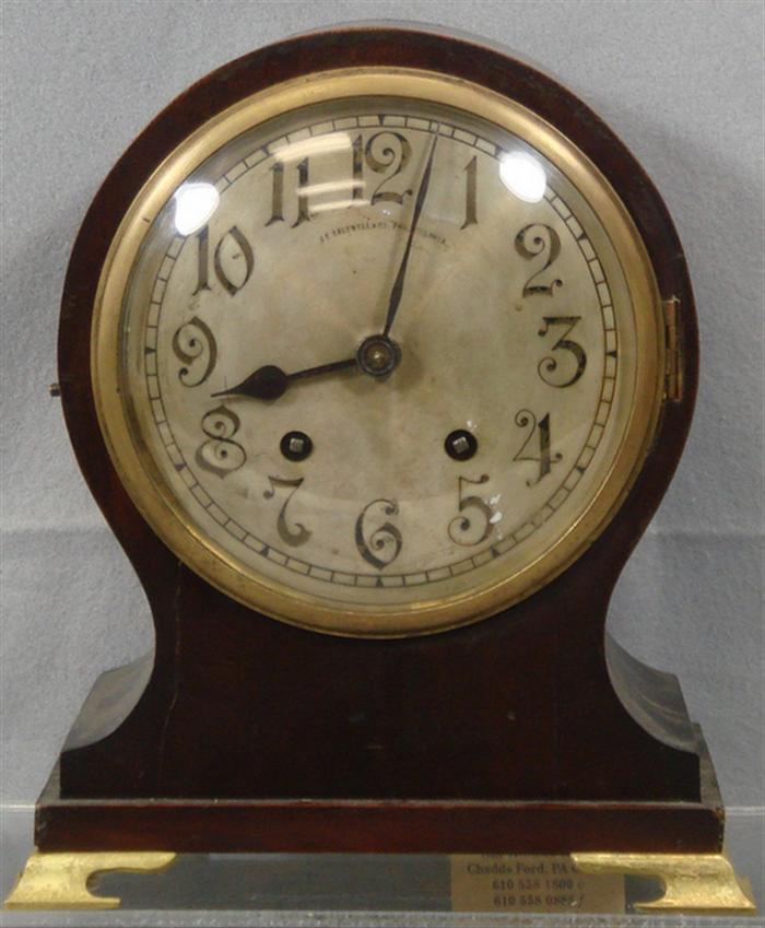 Mahogany mantle clock Winterhalder 3c1d2