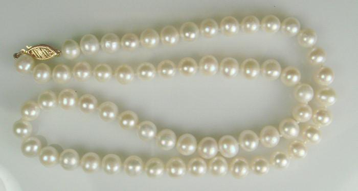 18 Strand of Baroque Pearls 6 7 7 7 3c6bf