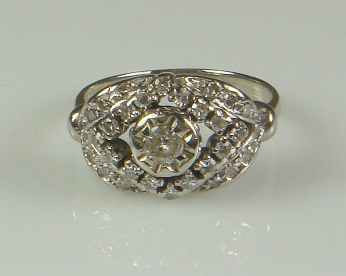 14K WG filigree diamond dinner