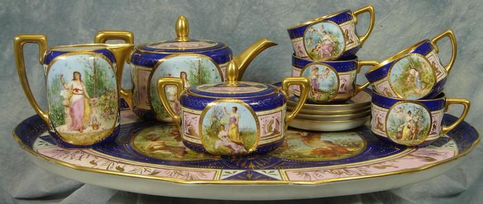 Beehive marked scenic decorated teaset