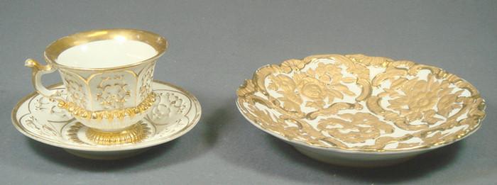 Meissen gilt cup & saucer, crossed