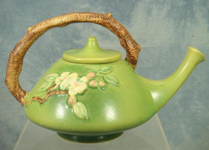 Roseville Apple Blossom Green 371P teapot,