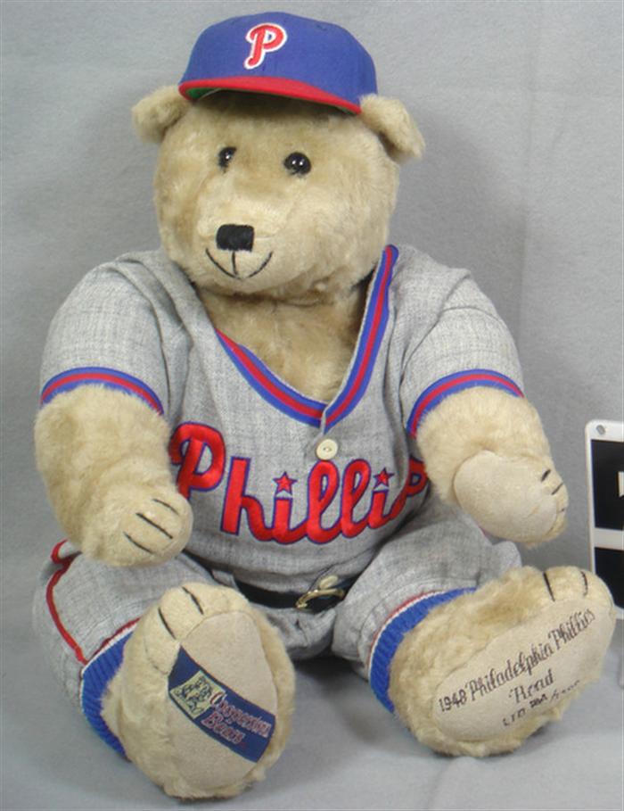 Cooperstown Bear Phillies 17 inches 3c827