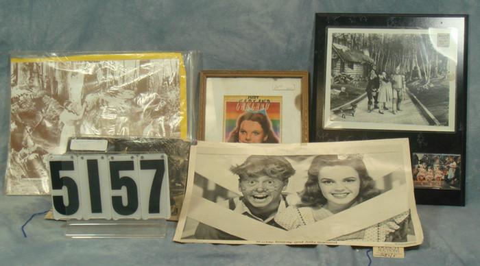 Wizard of Oz photo & wall plaque lot,