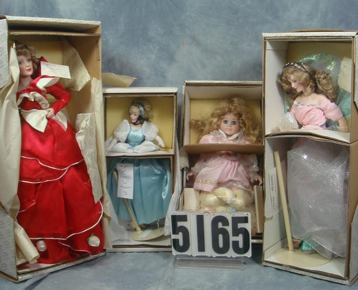 Porcelain dolls, All mint in original