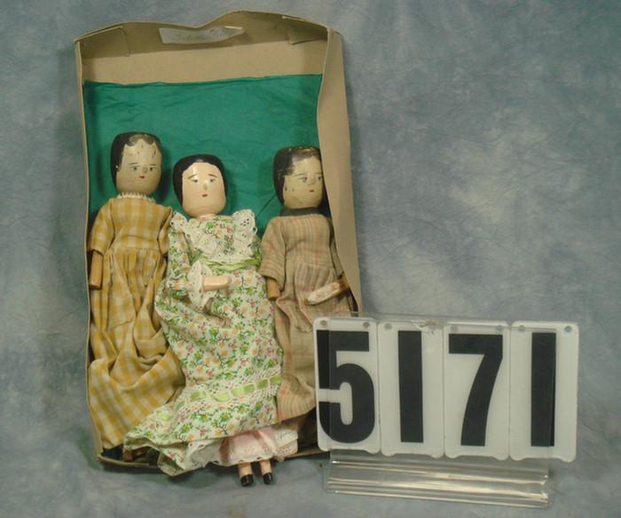 Wood peg Dolls in need of tlc 3c892