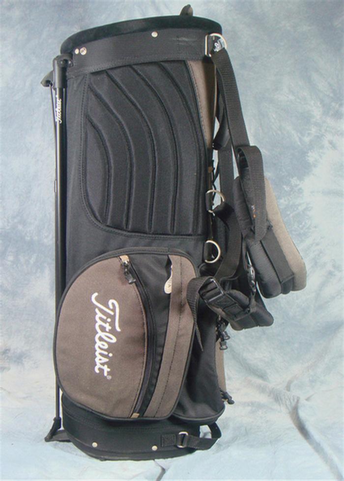 Titleist, black and tan patterned