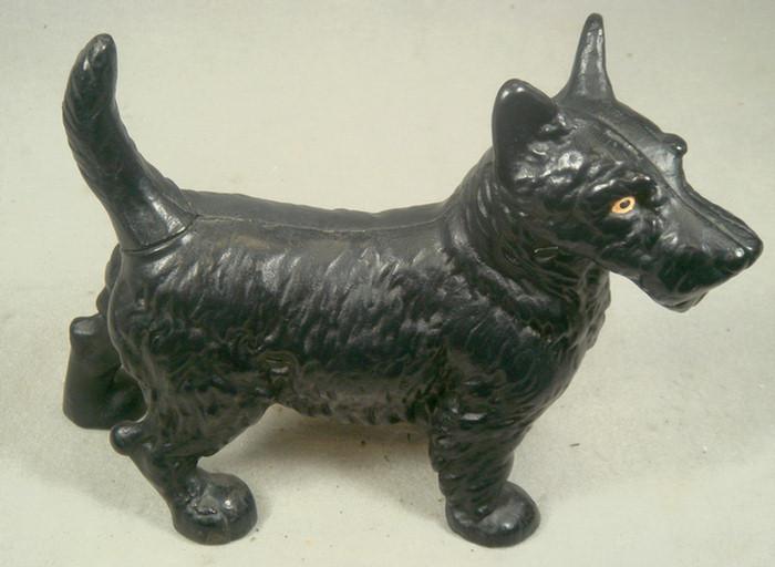 Cast iron doorstop, free standing black