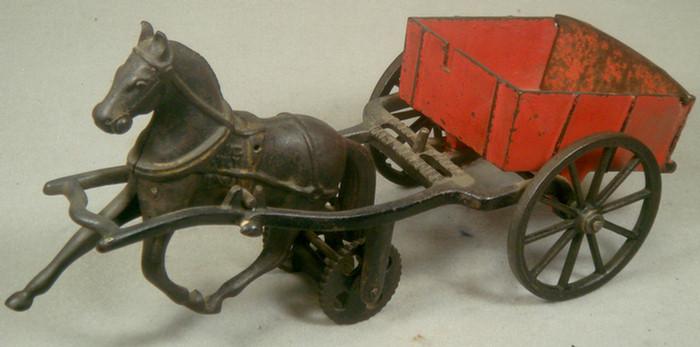 Cast iron toy horse drawn red 3c63d