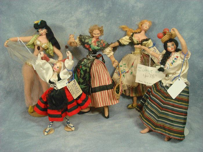 Lot of Spain made Layna dolls,