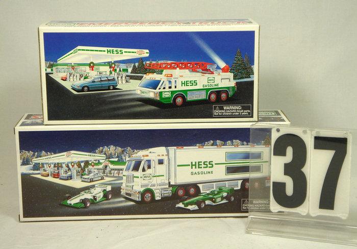 Hess Truck lot set of 2 mint 3cb63