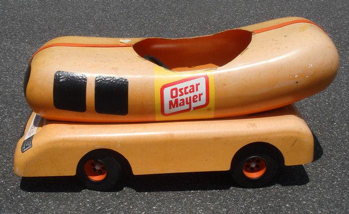 Oscar Mayer Wienermobile ride on 3cb96