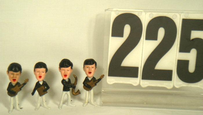 Set of vintage Beatles Figures 3cc19