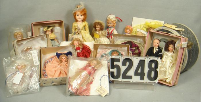 Hollywood, Virga, plastic dolls lot,