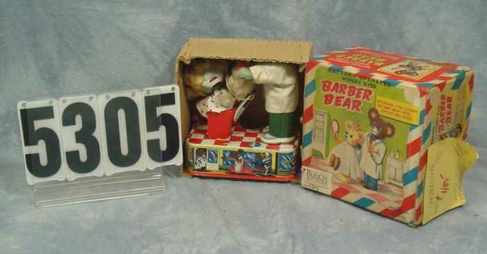 Battery operated Barber Bear works  3c900