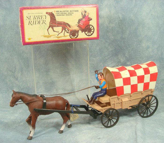 Two Battery Operated Horse Drawn 3ca4c