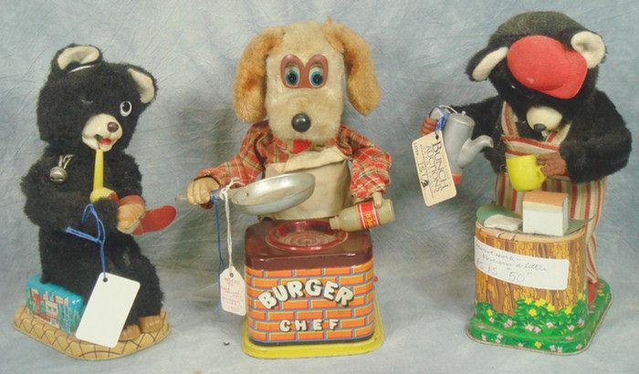 Lot of three Battery Operated toys,