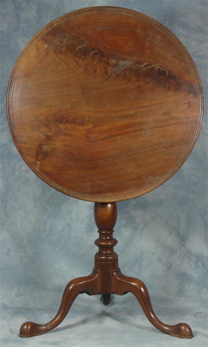 Mahogany Queen Anne dishtop candlestand  3ce82