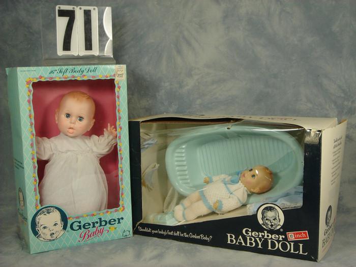 Lot of 2 gerber baby Dolls, 1989