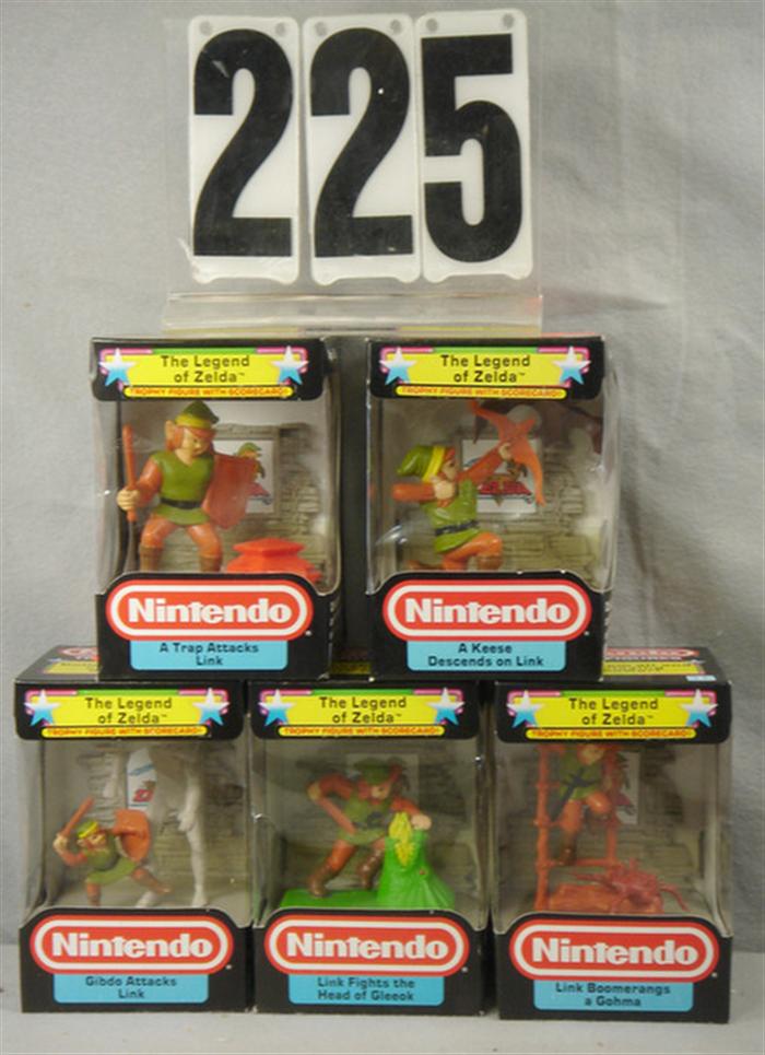 Lot of 5 1988 Nintendo Trophy Figures