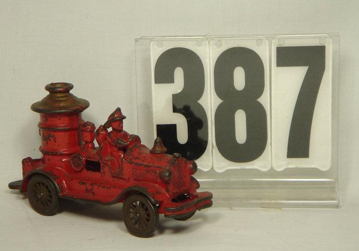 Vintage cast iron fire truck, 7