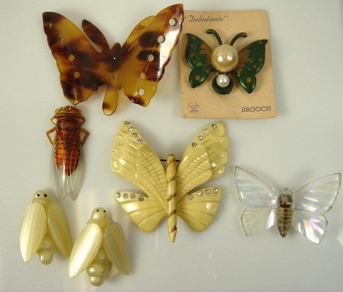 7 costume jewelry bug pins, 1 glass,