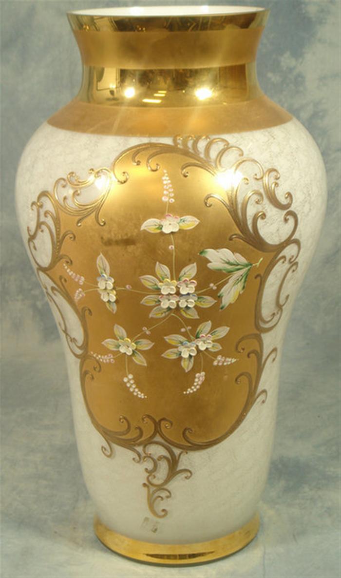 Massive white Venetian glass vase 3cdea
